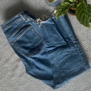 Abercrombie & Fitch Straight Leg Ankle Jeans